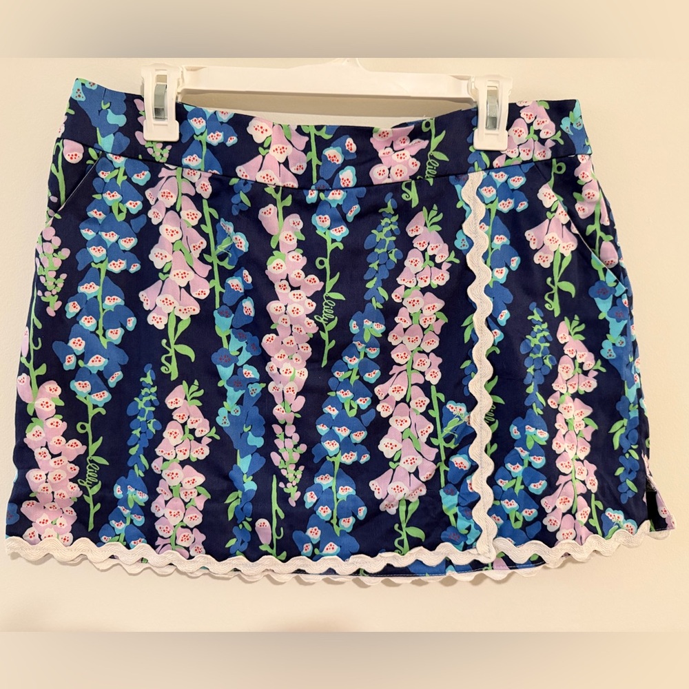 *NWT* Lilly Pulitzer JARVEY Skort in Bright Navy and Foxgloves Print